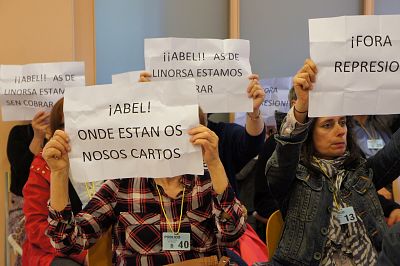 2016 05 30 ProtestaRegulamentoPlenoVigo12.JPG